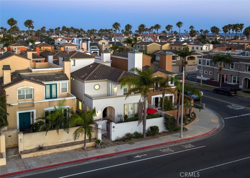 304 Goldenwest Street, Huntington Beach CA 92648 - Photo 29
