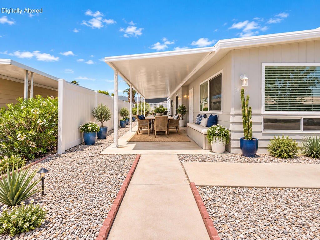 39163 Warm Springs Drive