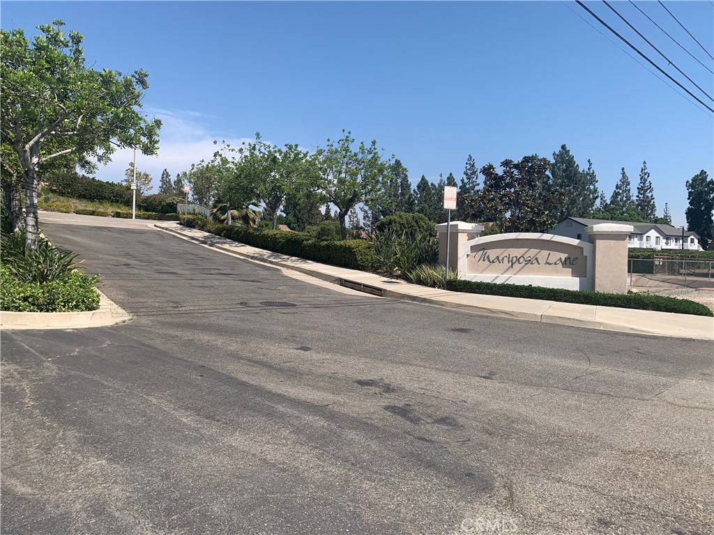 1740 Pierce Lane
