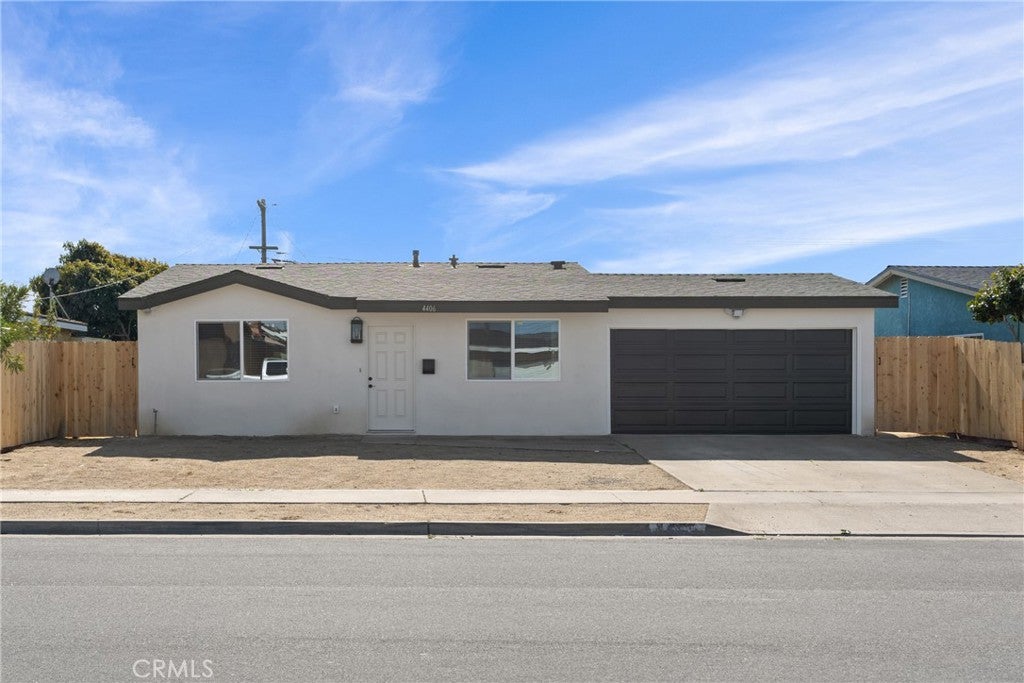 4406 Cedar