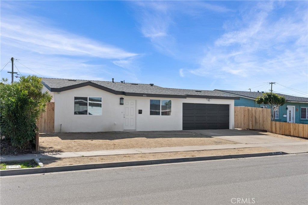4406 Cedar
