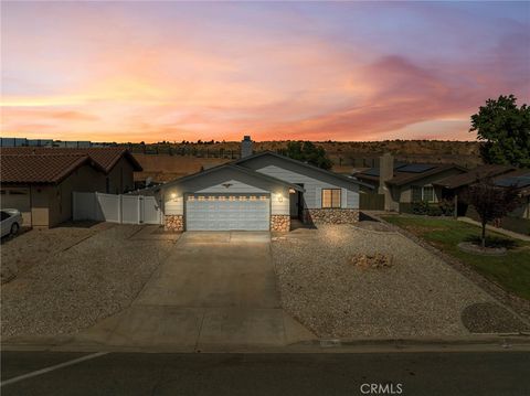 Photo of 13904 Hidden Valley Road, Victorville, CA 92395 (MLS # OC26065884)