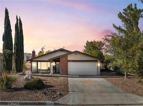 Photo of 27546 Silver Lakes Pkwy, Helendale, CA 92342 (MLS # HD25250991) Photo of 27546 Silver Lakes Pkwy, Helendale, CA 92342 (MLS # HD25250991)