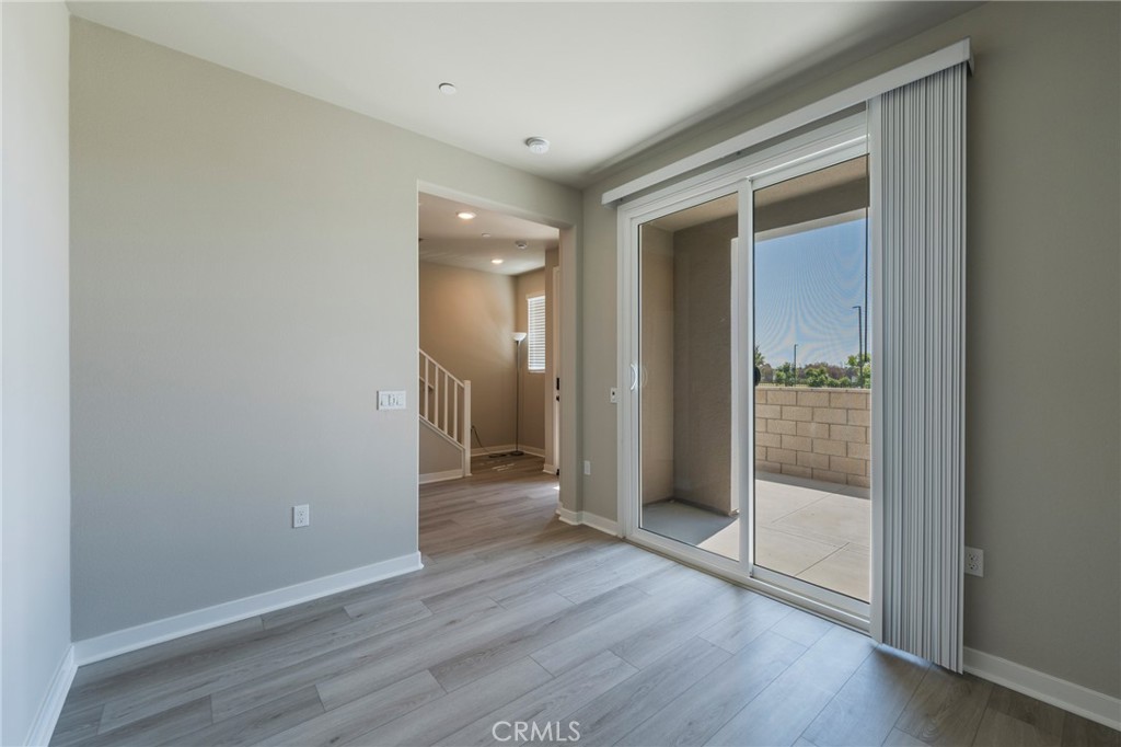 27656 Skyline Lane