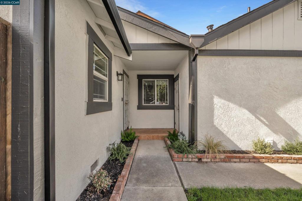 5499 Moonflower Way