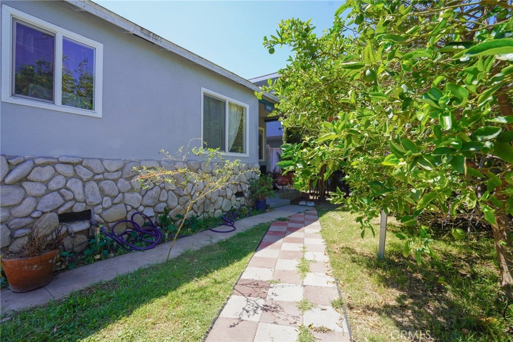 3612 W 113th