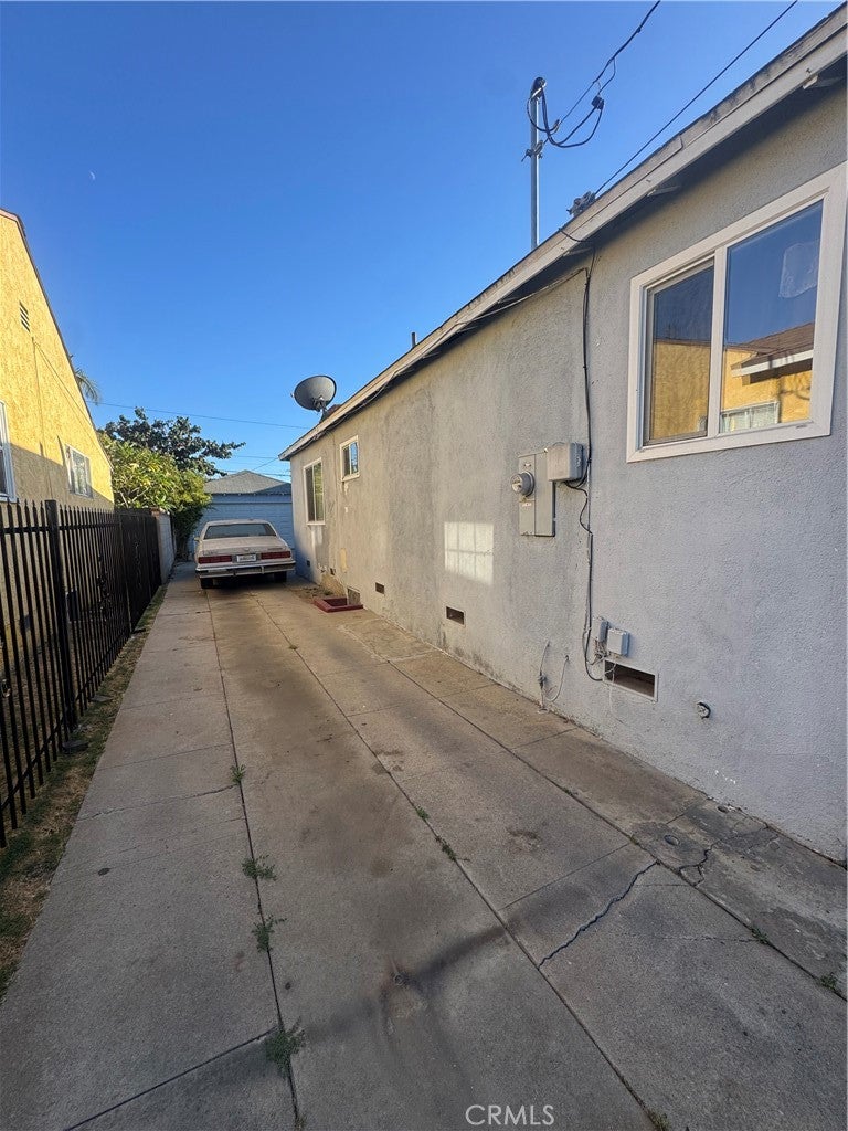 3612 W 113th
