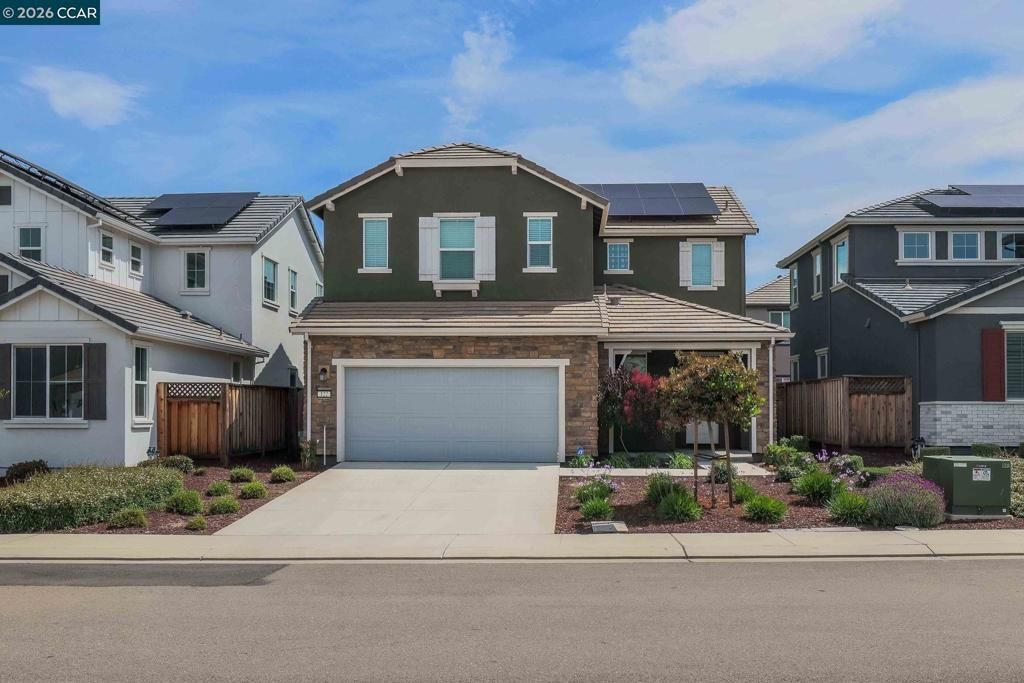 Photo of 122 Granite Way Way, Oakley, CA 94561 (MLS # 41131199)