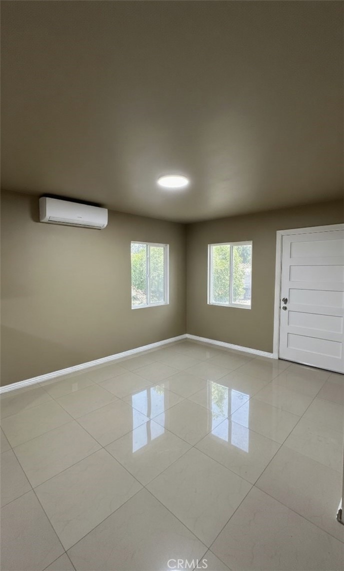 802 E 111th