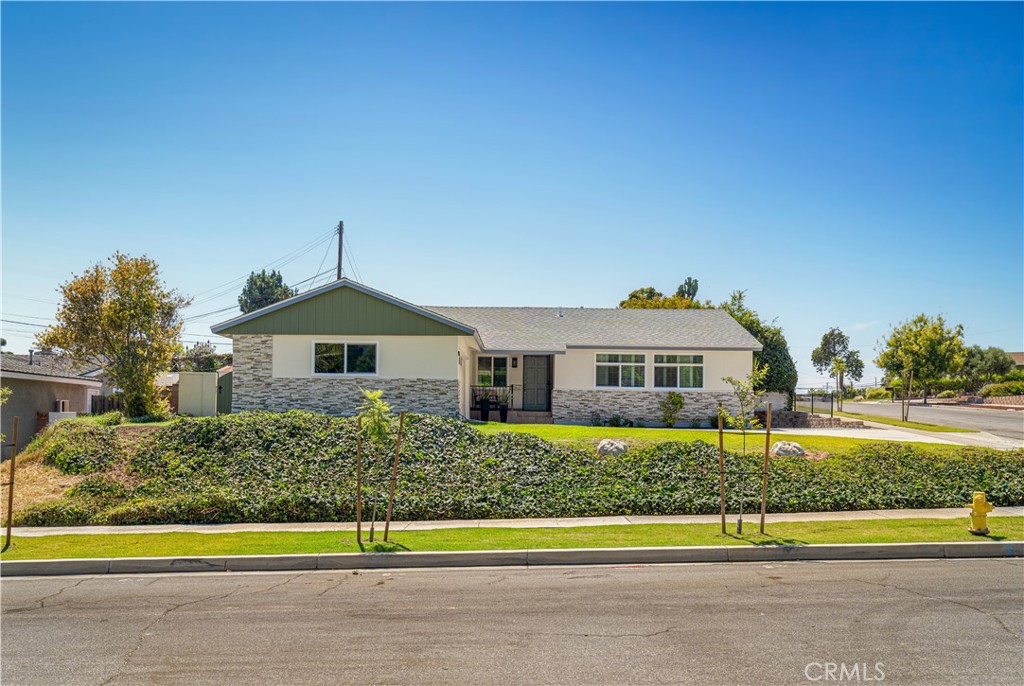 Beautiful 3-bedroom, 2-bathroom home at 981 Russell St, La Habra, CA 90631. This completely upgraded residence offers modern finishes throughout, from top to bottom. Features include a spacious layout, updated kitchen and bathrooms, new flooring, and a large backyard perfect for outdoor living. Perfect for those seeking a move-in ready home in a great neighborhood.