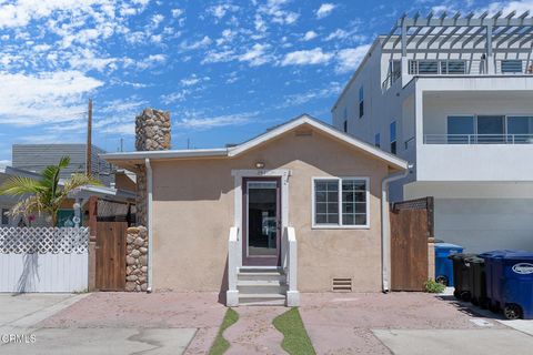 Photo of 241 Cahuenga Drive, Oxnard, CA 93035 (MLS # V1-35769)