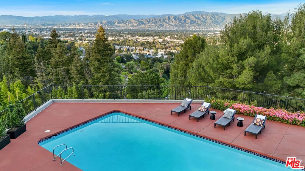 11107 Mountcastle Drive