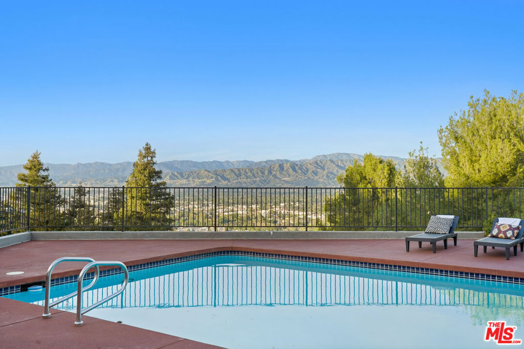 11107 Mountcastle Drive
