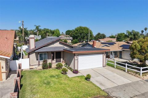 Photo of 20175 Rockwell St, Corona, CA 92881 (MLS # SW26078697)