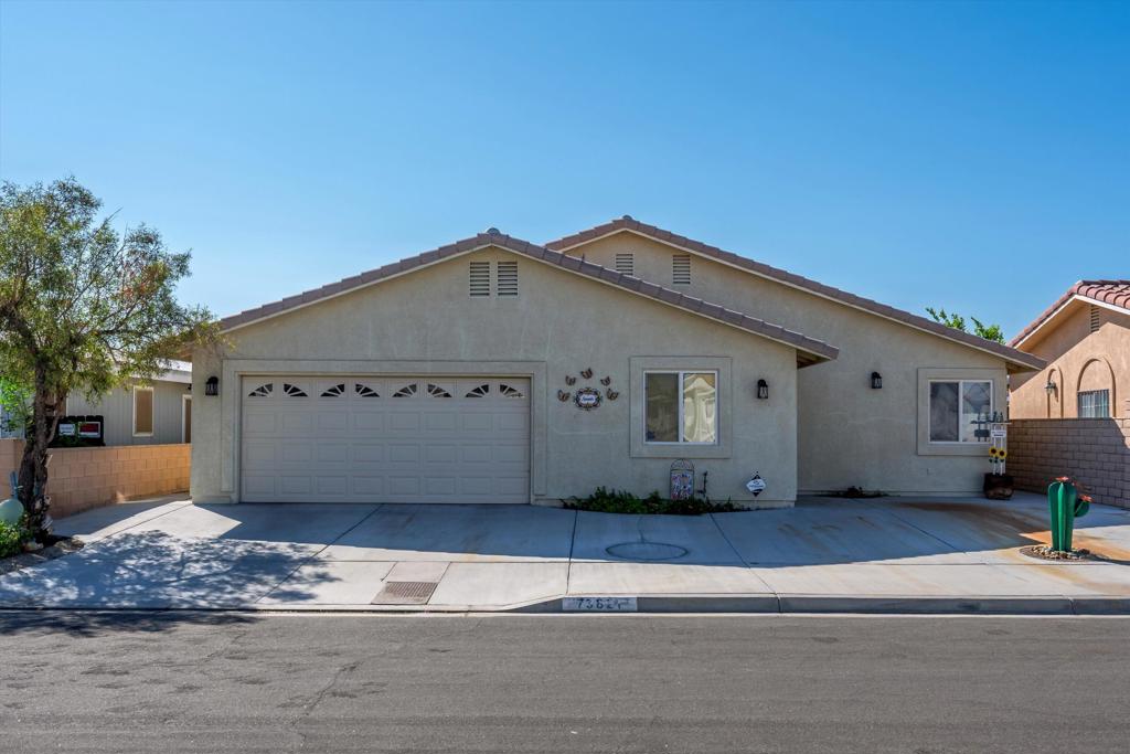 Tri Palm Estates - Residential