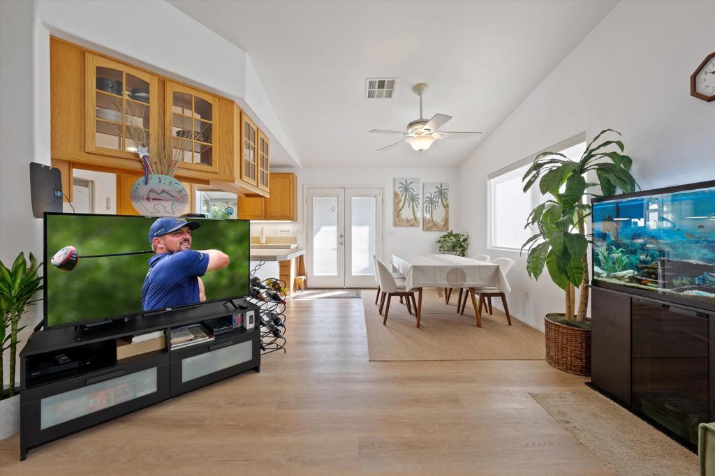 Tri Palm Estates - Residential