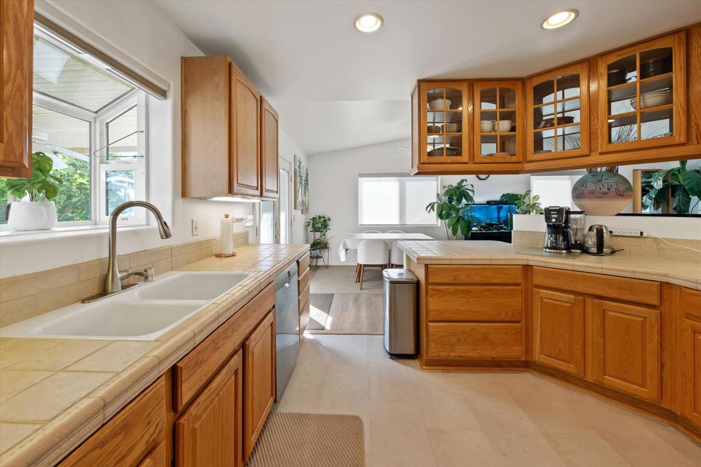 Tri Palm Estates - Residential