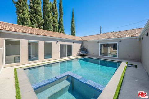 Tiny photo for 15042 Valleyheart Drive, Sherman Oaks, CA 91403 (MLS # 25625855)