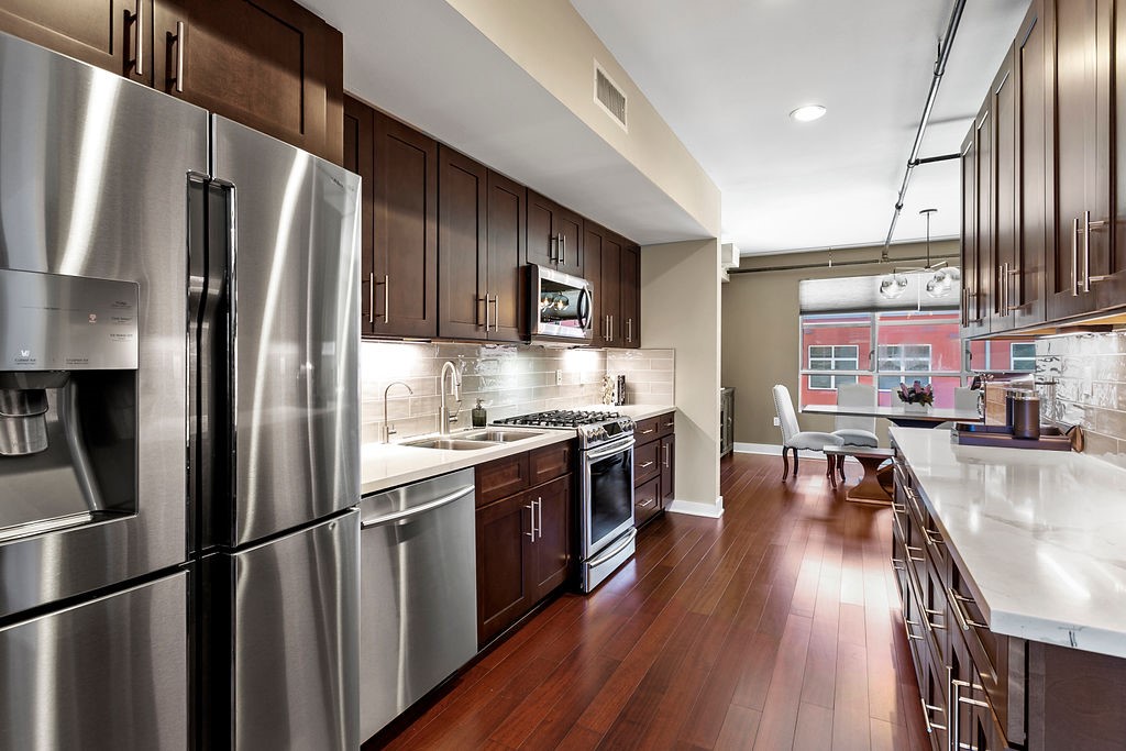 Santiago Street Lofts - Residential