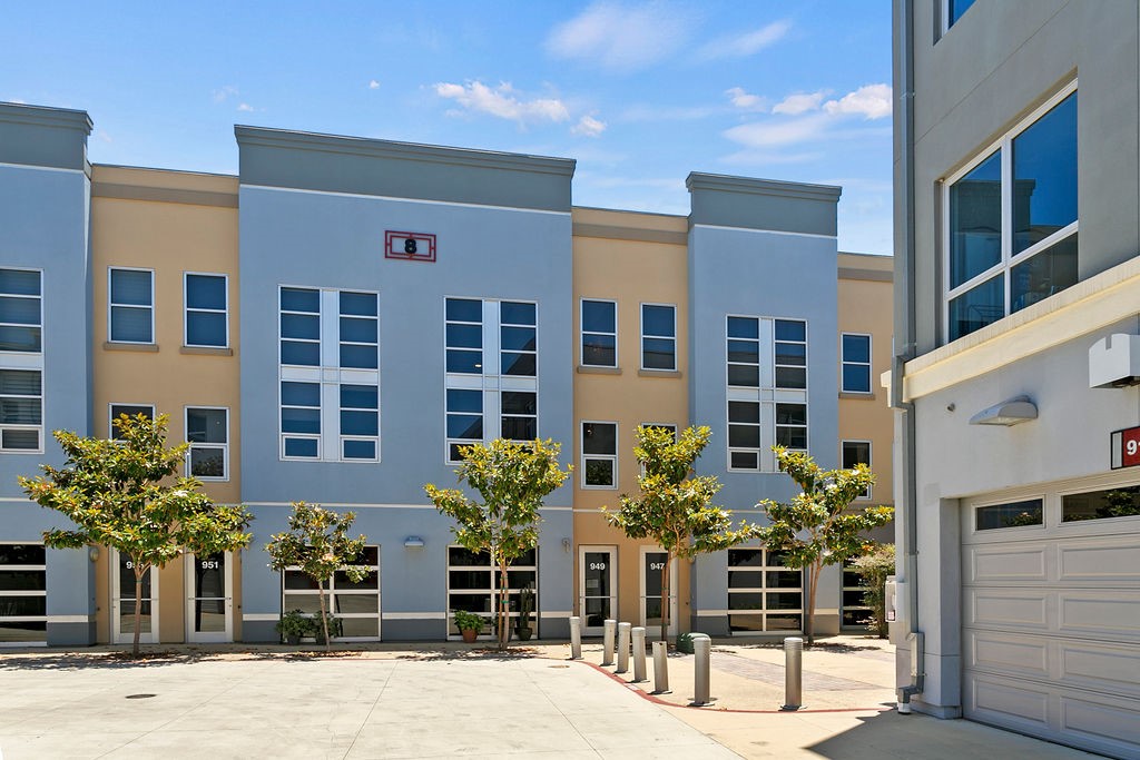 Santiago Street Lofts - Residential