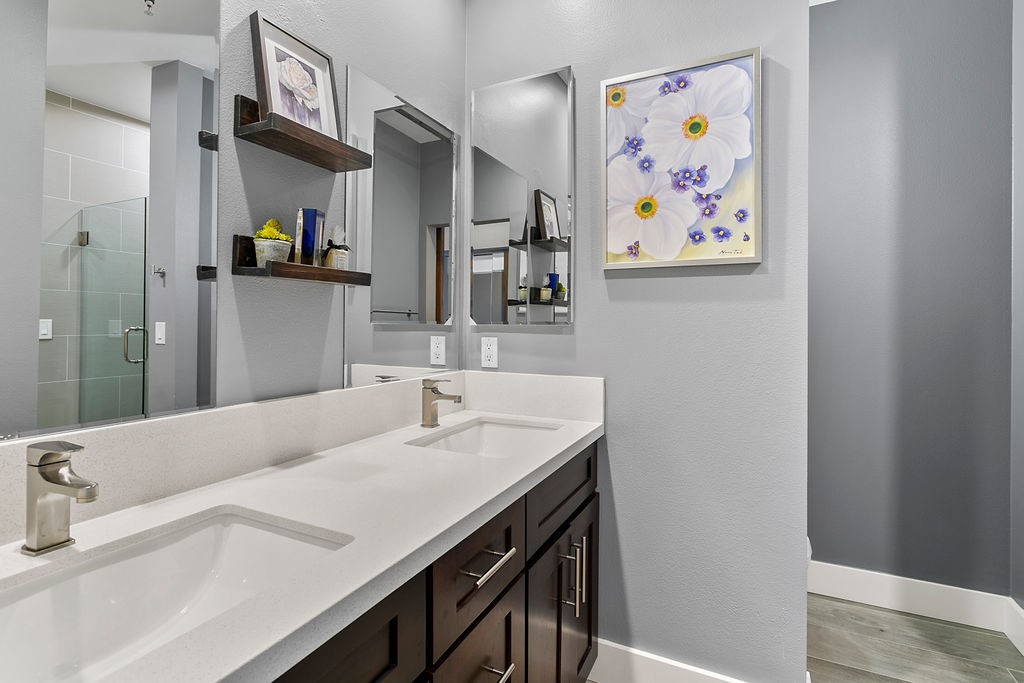 Santiago Street Lofts - Residential