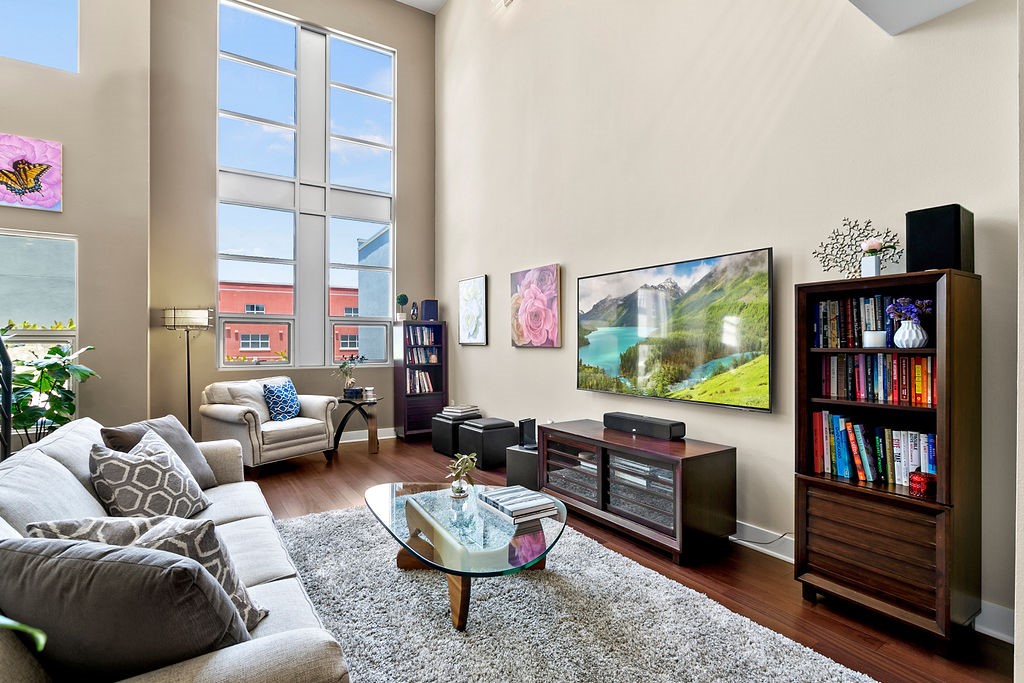 Santiago Street Lofts - Residential