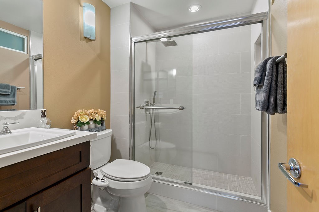 Santiago Street Lofts - Residential