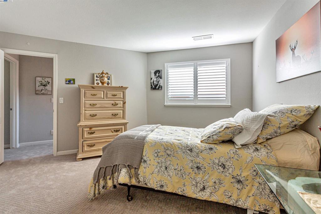 CANY0N LAKES - Residential