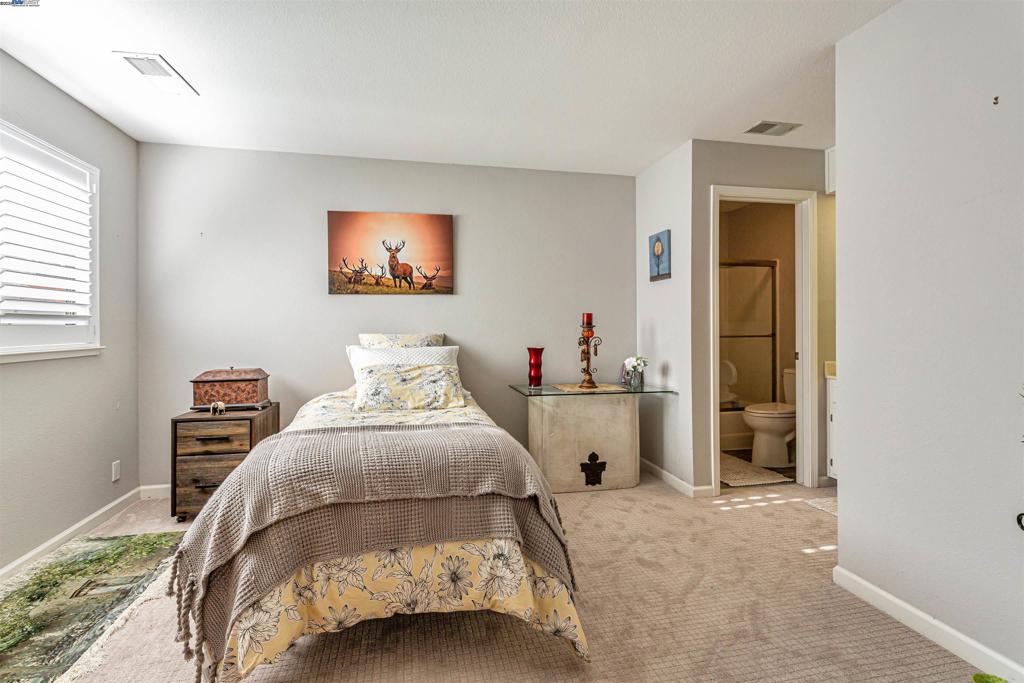 CANY0N LAKES - Residential