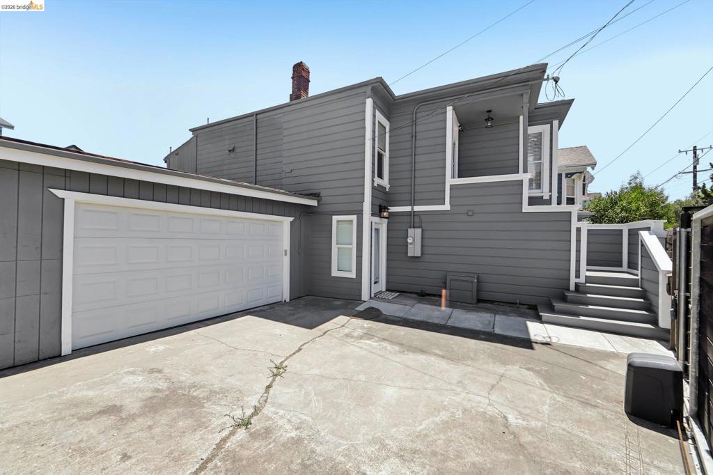 344 Peralta St