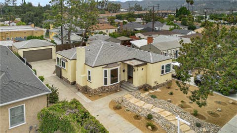 Photo of 836 Grant AVE, Glendale, CA 91202 (MLS # SB26152957)