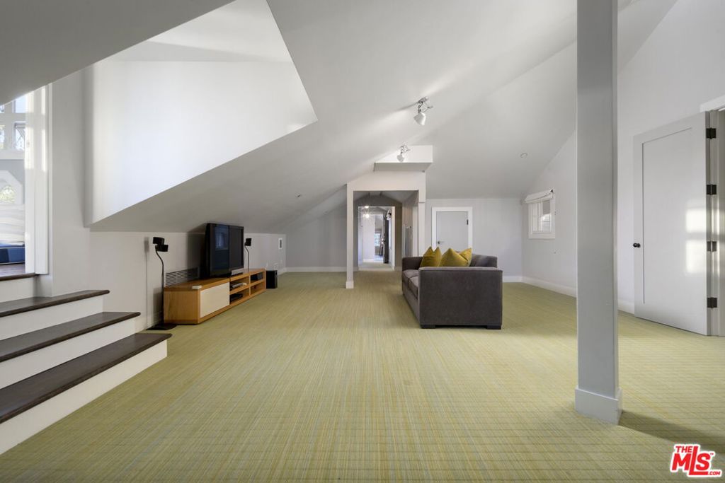 Rincon Point - Residential Lease