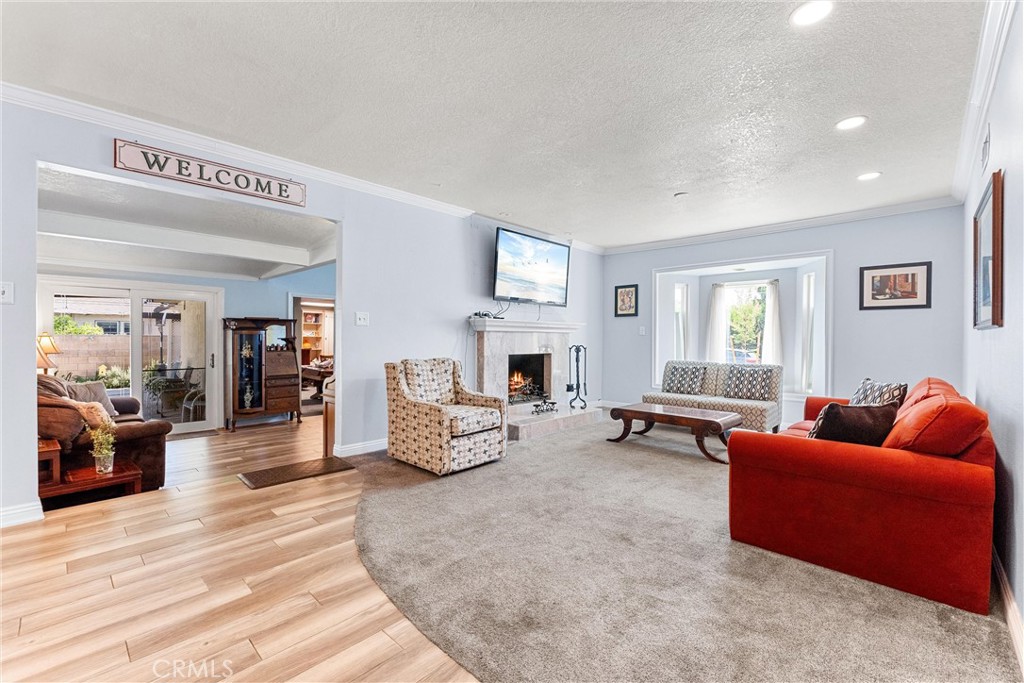 942 Oleander Street