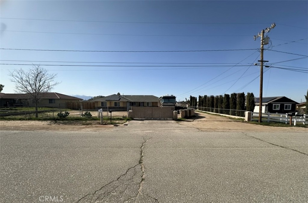 11922 Calcite Avenue