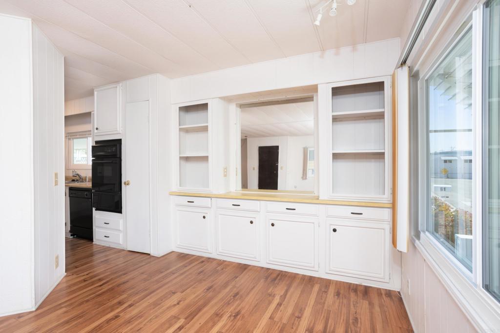 445 Orange Avenue 60