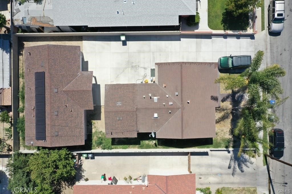 2302 W La Verne Avenue