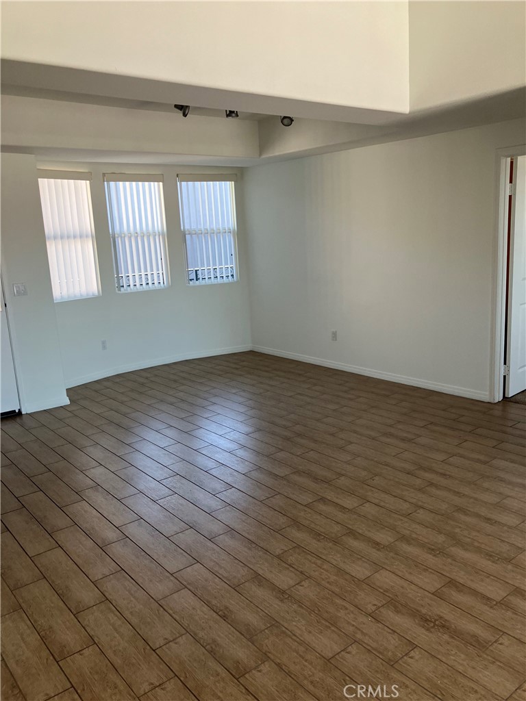 11925 KLING Street 111