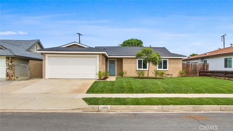 Photo of 1683 Lark Ln, Corona, CA 92882 (MLS # IG26072011)