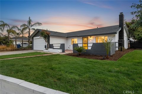 211 N Fillmore Rialto CA 92376