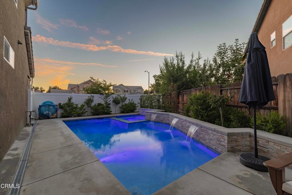 1408 Waterfall Lane