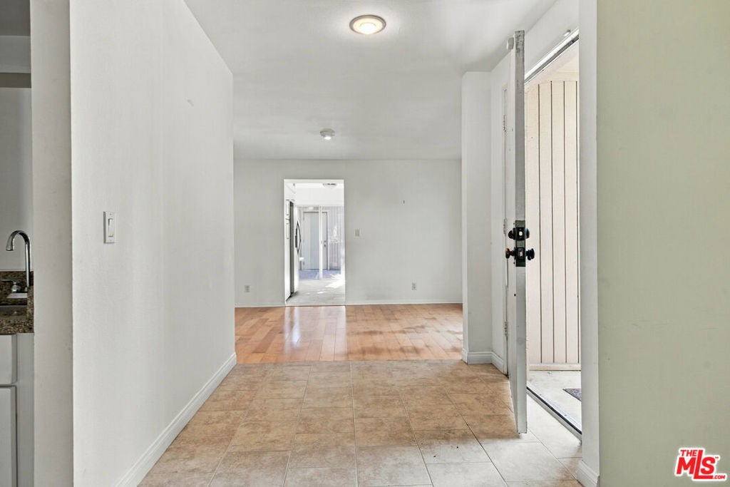 285 Rosemont Avenue