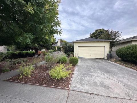 Photo of 2244 Peachtree Lane, San Jose, CA 95128 (MLS # ML82030899)