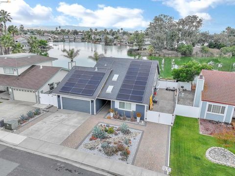 Photo of 1432 Willow Lake Rd, Discovery Bay, CA 94505 (MLS # 41134019)