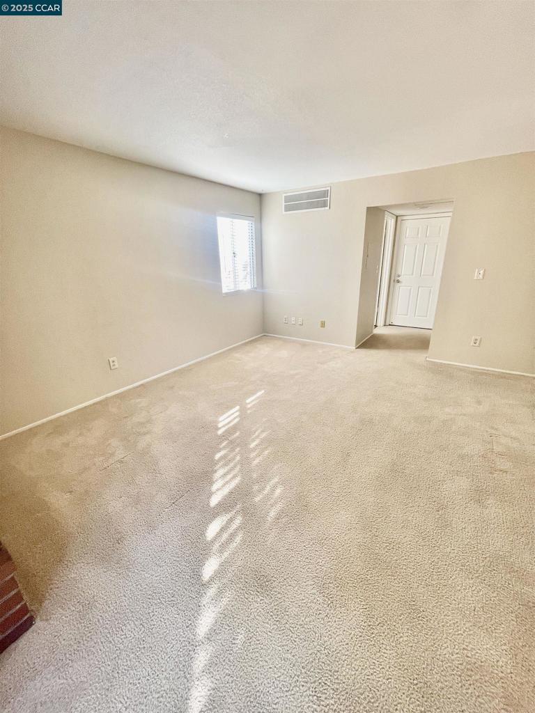 LIVE OAK - Residential