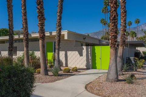 Photo of 338 Desert Lakes Drive, Palm Springs, CA 92264 (MLS # 219154933PS)