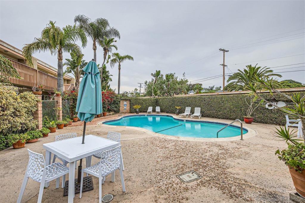 Carlsbad West - Residential