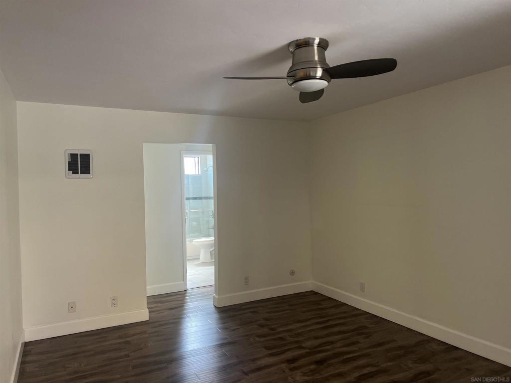 3761 Boundary St. #6