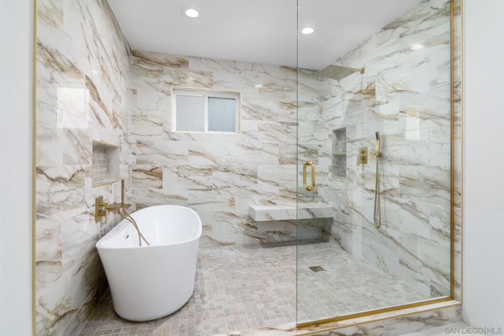 4150 Marine View Ave