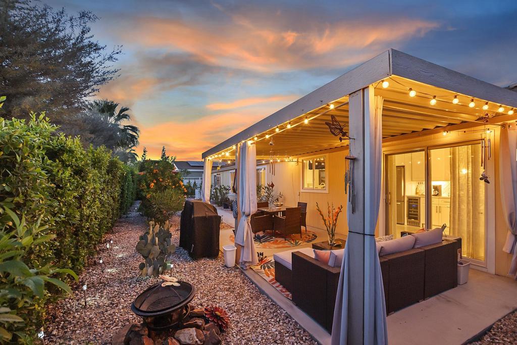 Suncrest Country Clb - Manufactured In Park