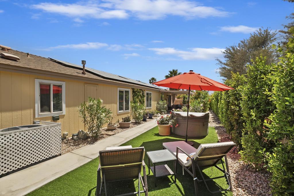 Suncrest Country Clb - Manufactured In Park